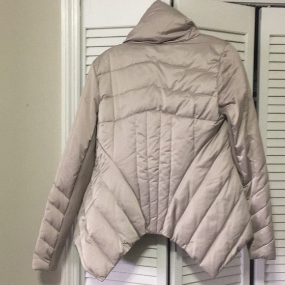 BCBGMaxAzria Jackets & Coats Bcbg Puffer Jacket Poshmark